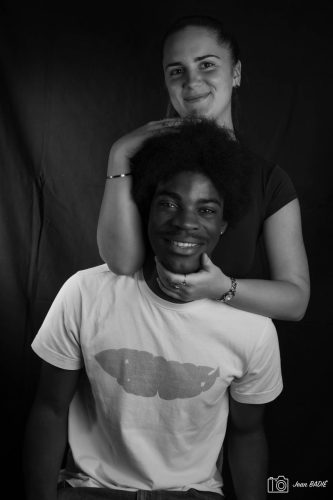 Portrait N&B Louane & Yven