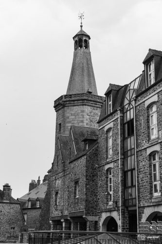 JBADIE BnW-10